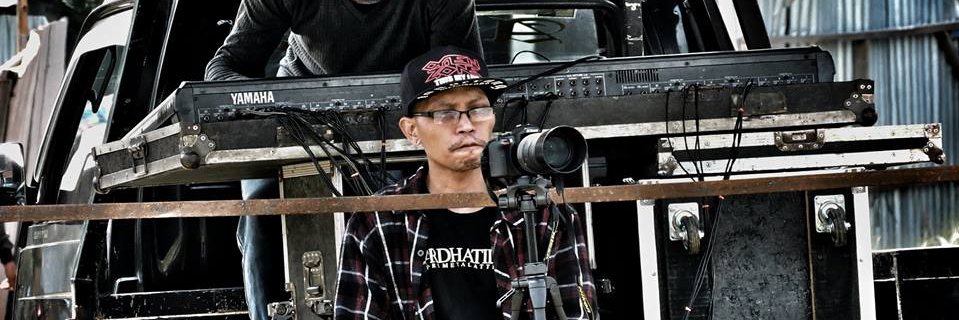 omenzone's profile banner image