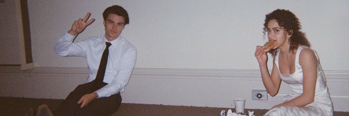 binz banner