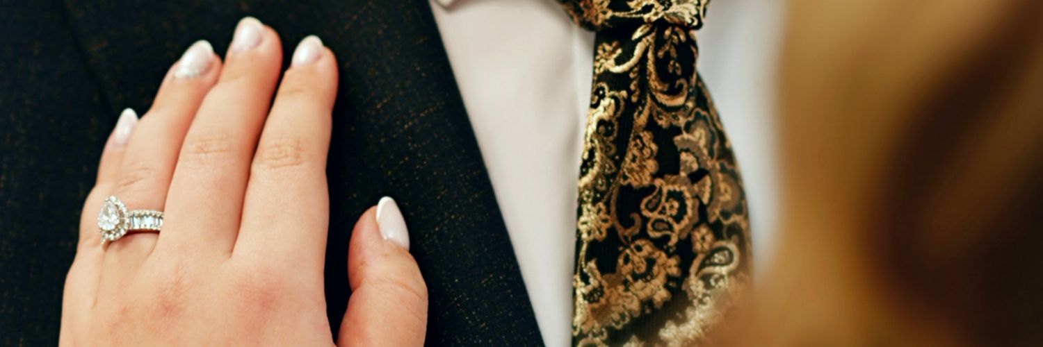 violomida's profile banner image
