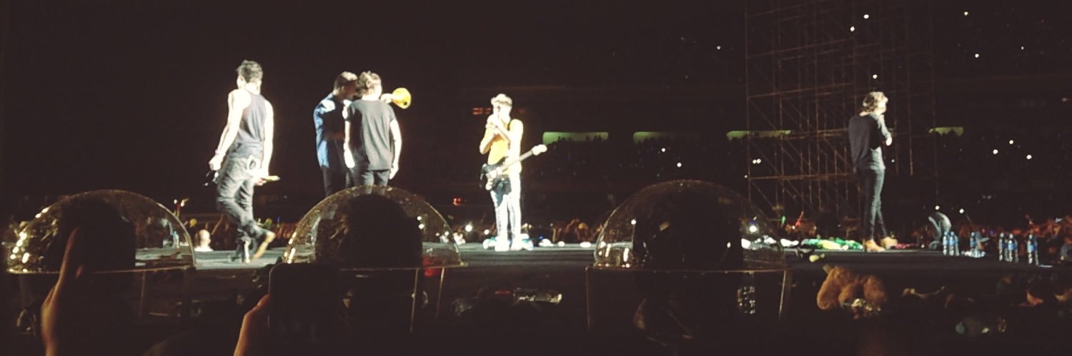M banner