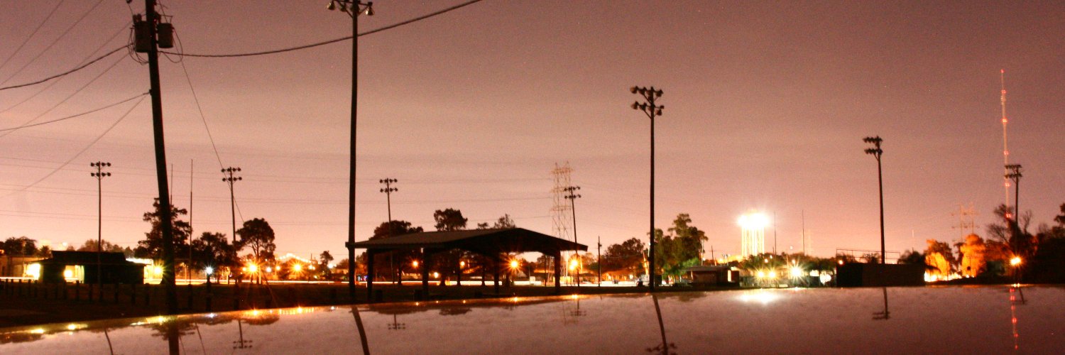 makchur's profile banner image