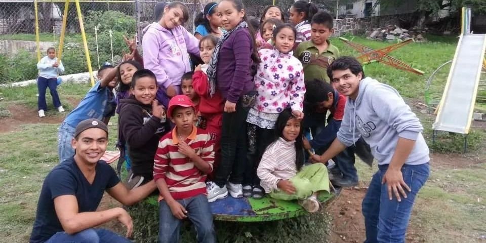 angel_floresr's profile banner image