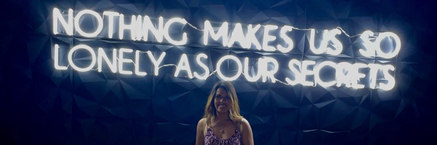 Mariah_Valencia's profile banner image