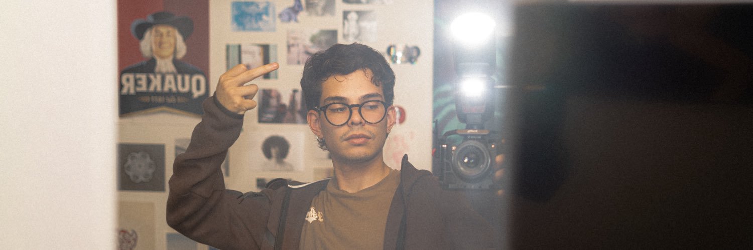 playboitele's profile banner image