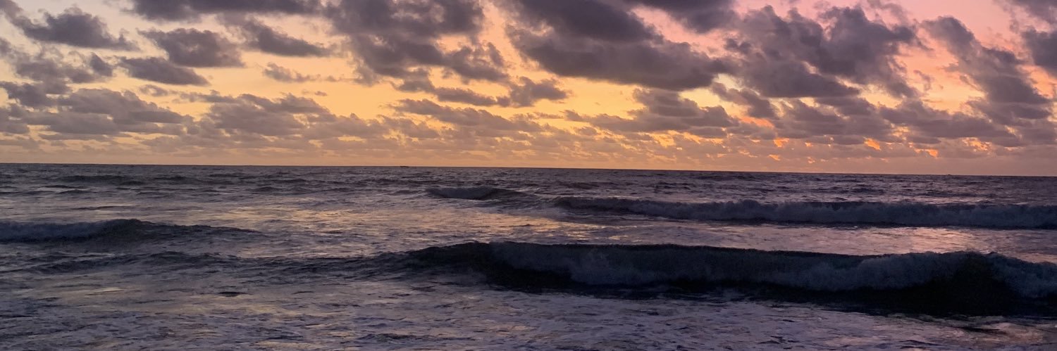 modernluver's profile banner image