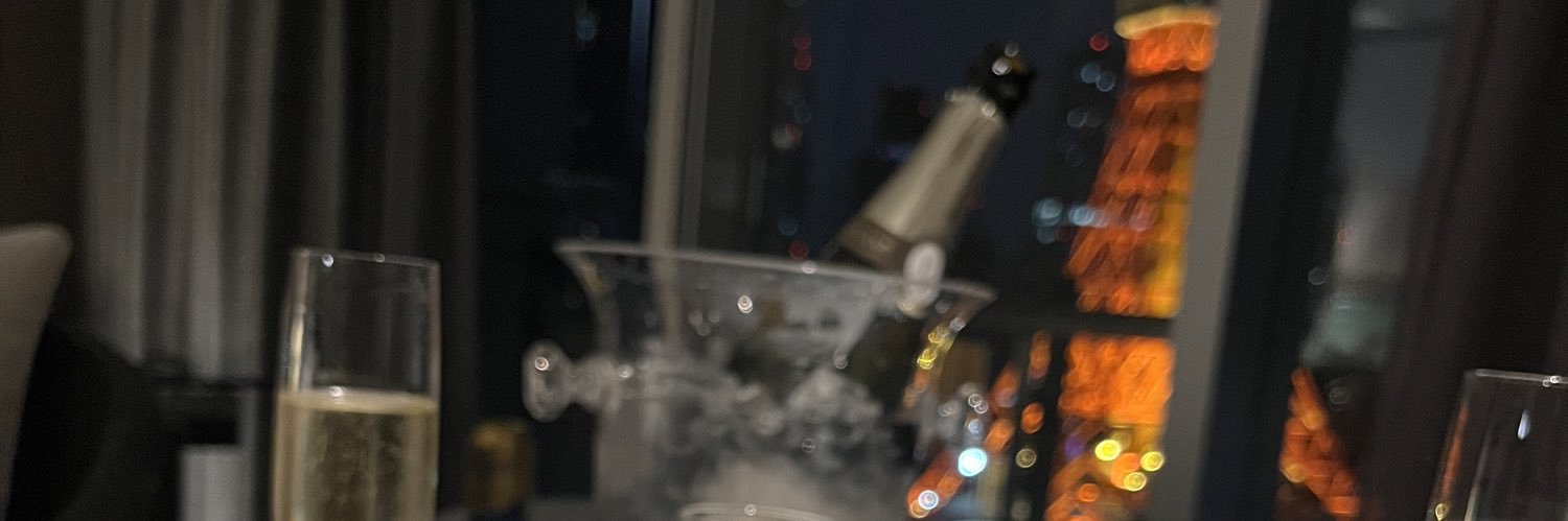 mikariin's profile banner image