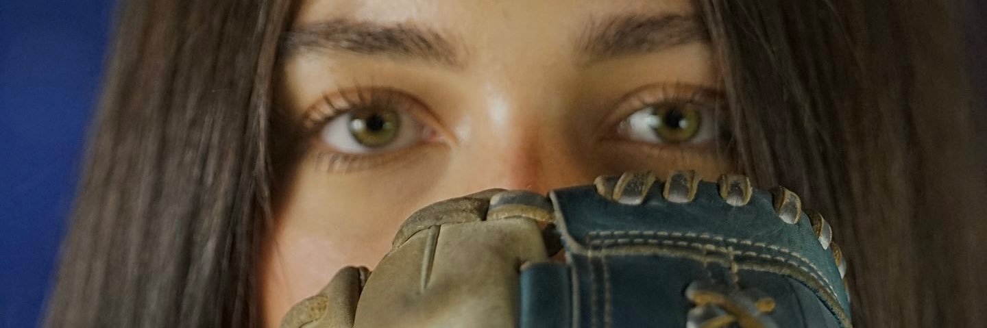 Delaney Warnick banner