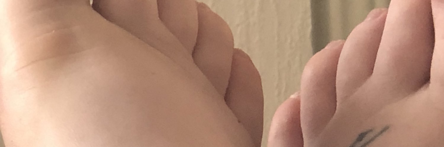xCharlieBee's profile banner image