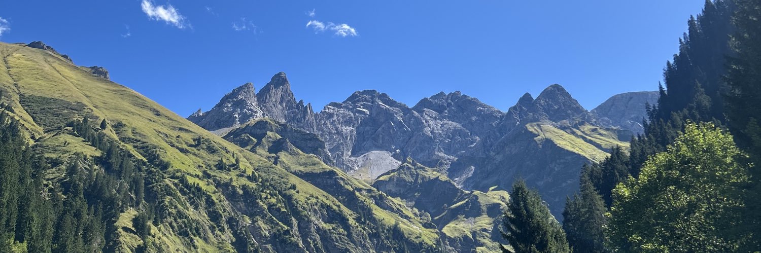 Daniel Vaňous banner