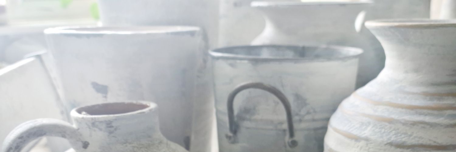 AuthorChic's profile banner image