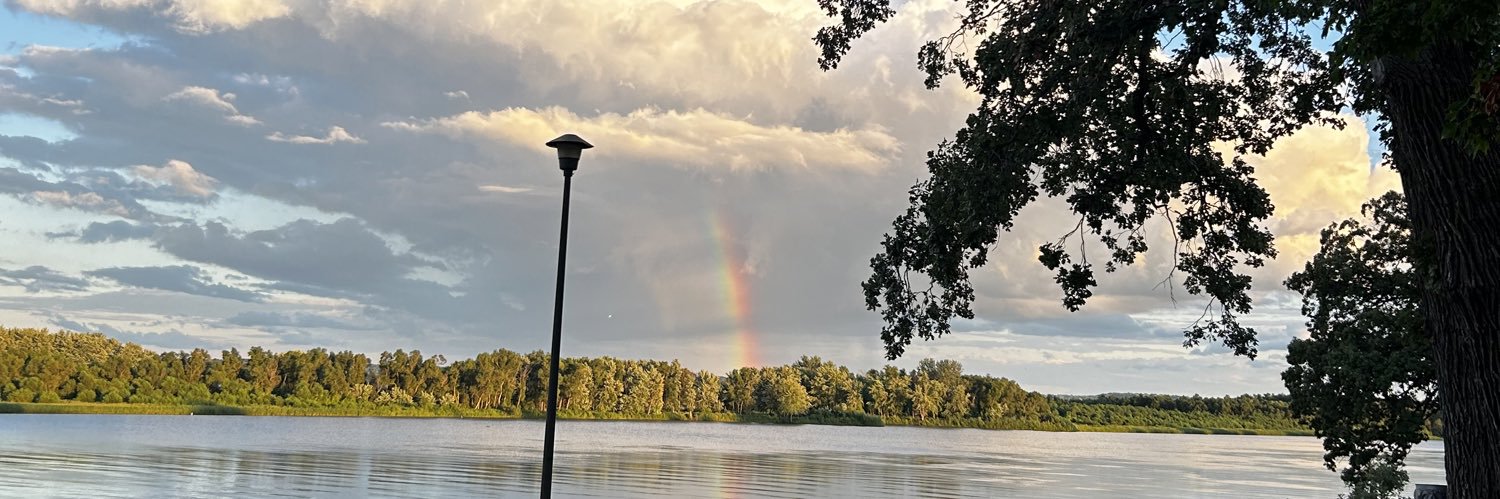 zrusk99's profile banner image