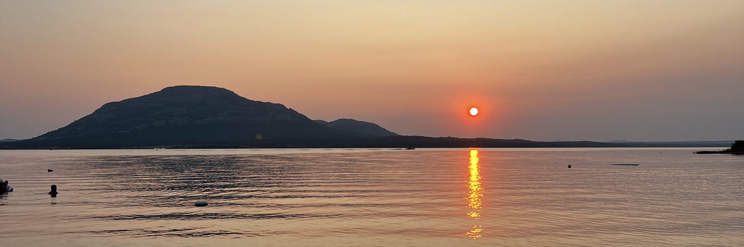 kristayack's profile banner image