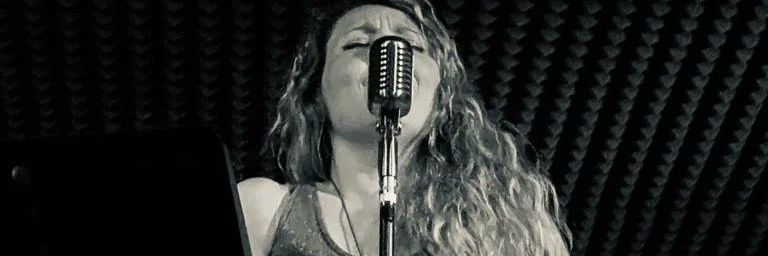 Launie84's profile banner image