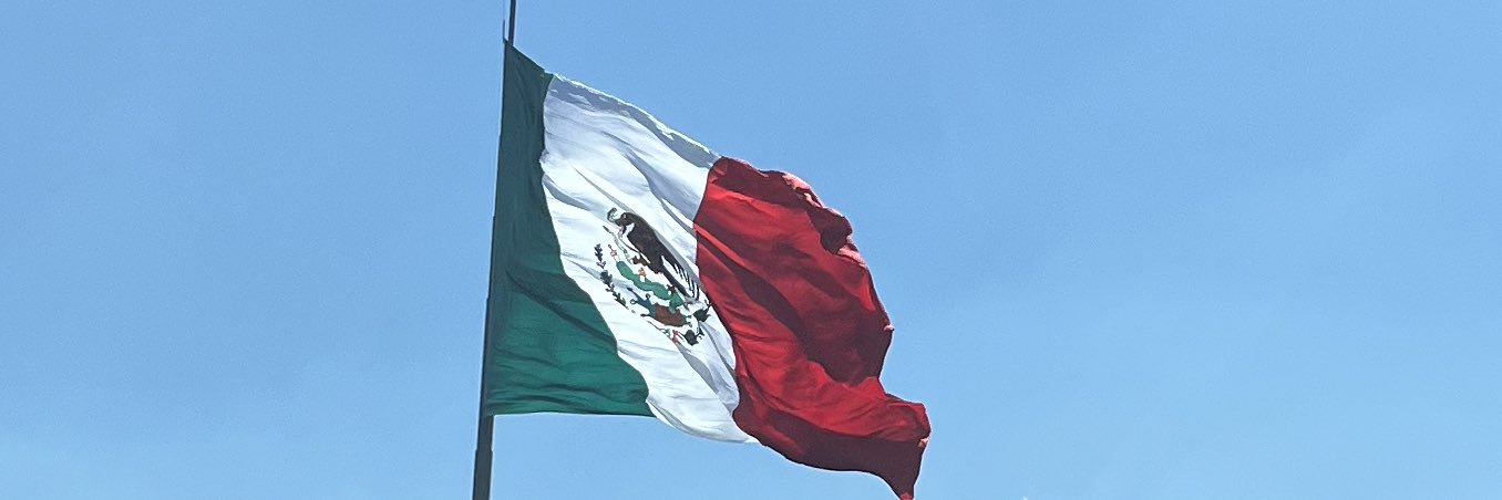 aszavalos's profile banner image