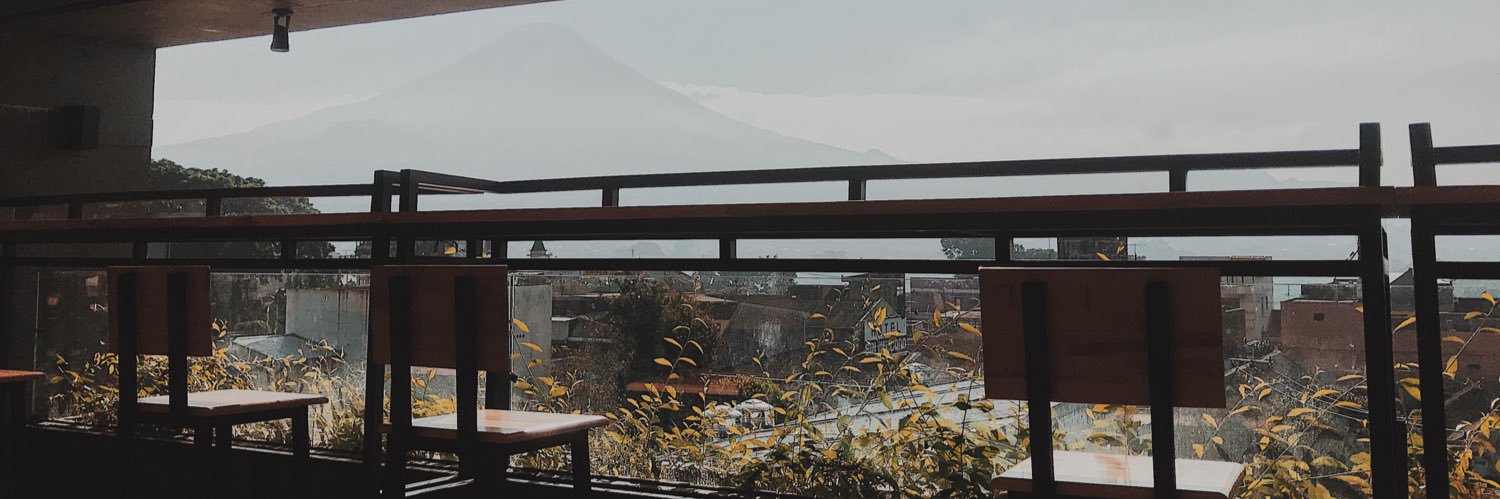 devasatriaaa's profile banner image