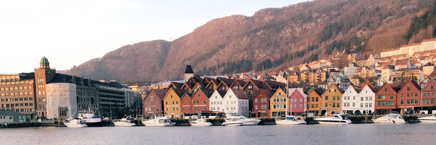 @jenhemphill.bsky.social banner