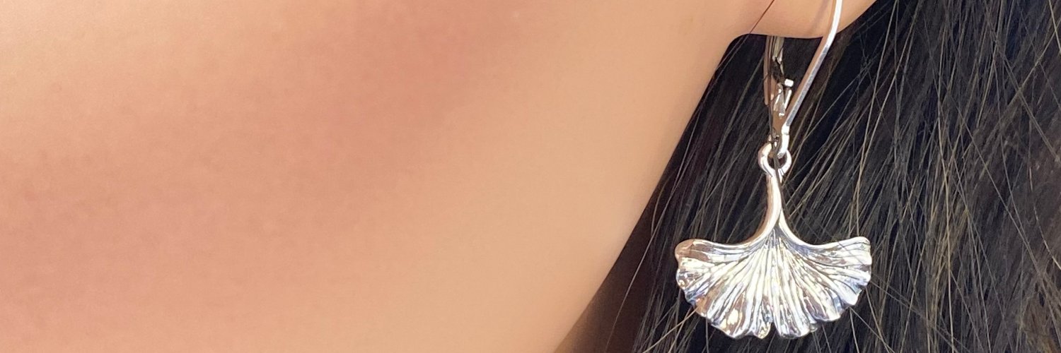 rainbow_earring's profile banner image