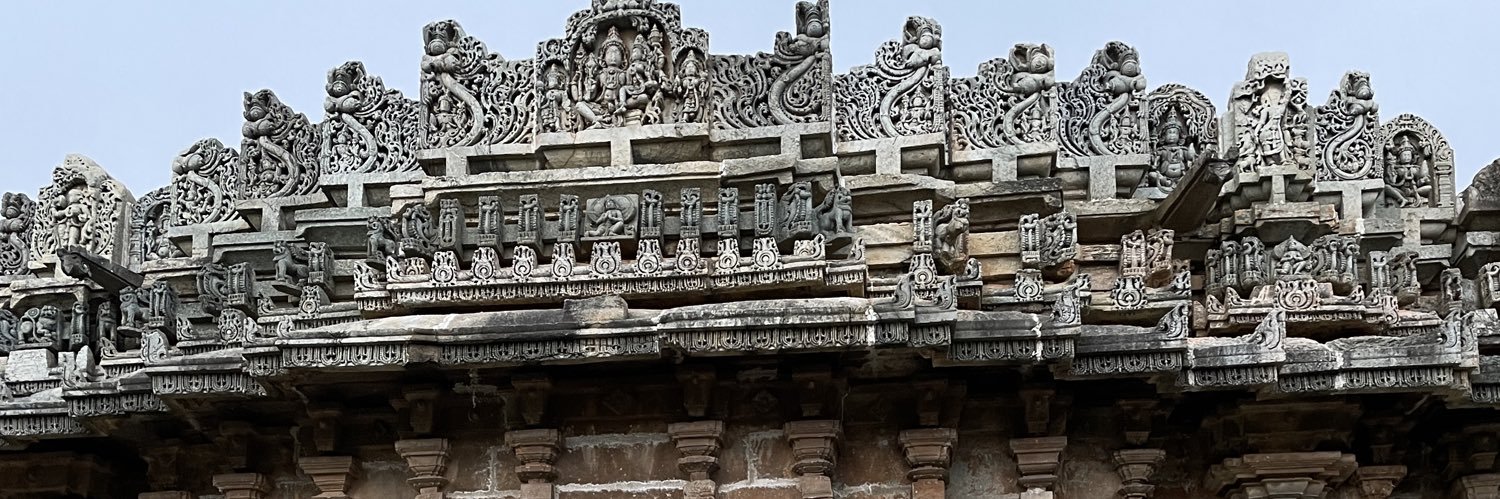 Pavan banner