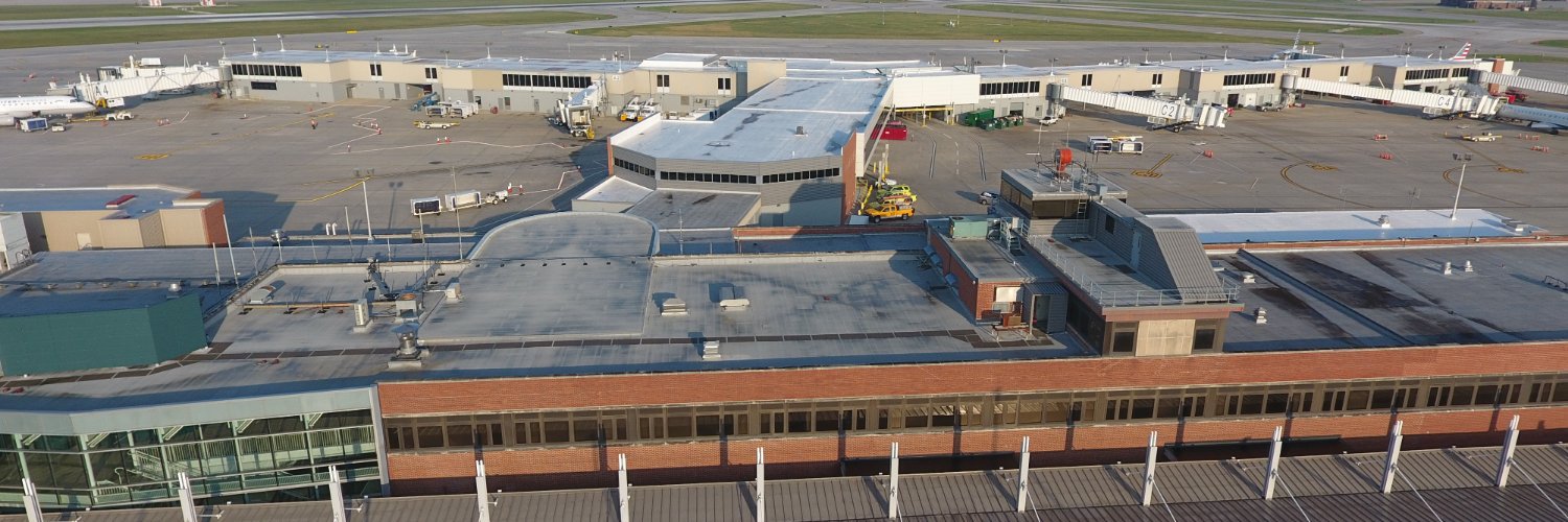 DSM Int'l Airport Profile Banner