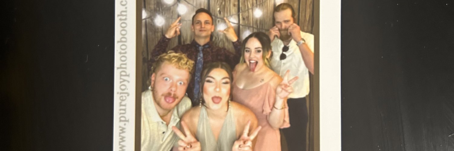 miaacreee's profile banner image