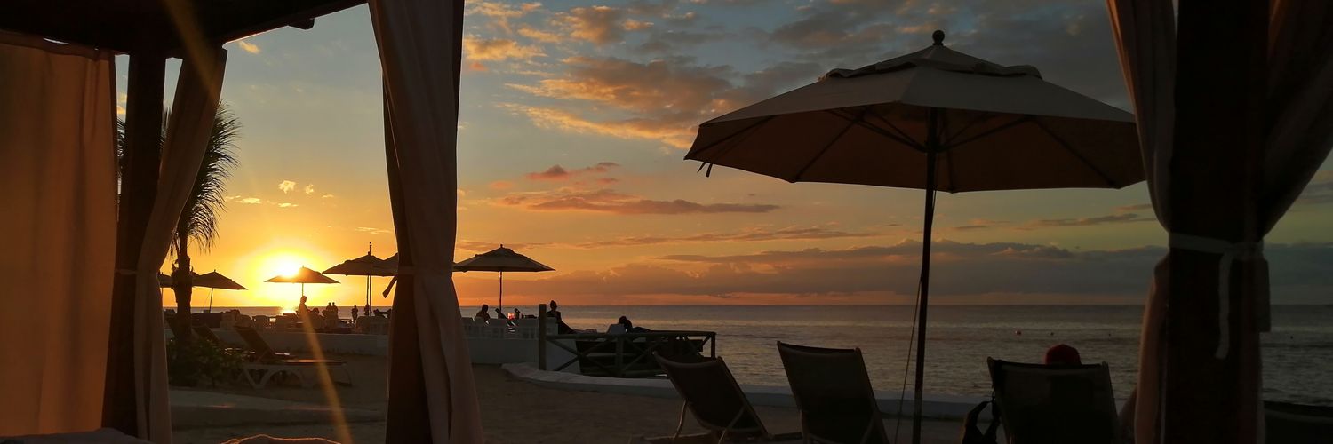 Axel (Taylor’s Version) banner