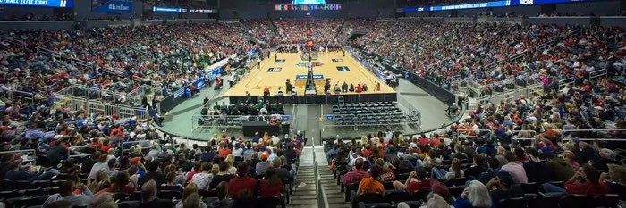 USI BASKETBALL #1 banner