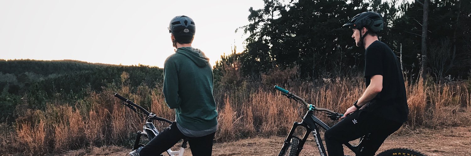 zach1smith_'s profile banner image