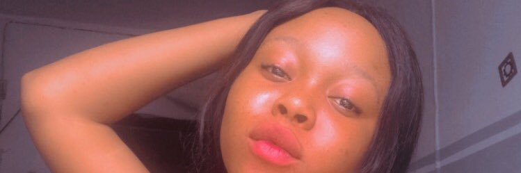 Queenpetite1's profile banner image