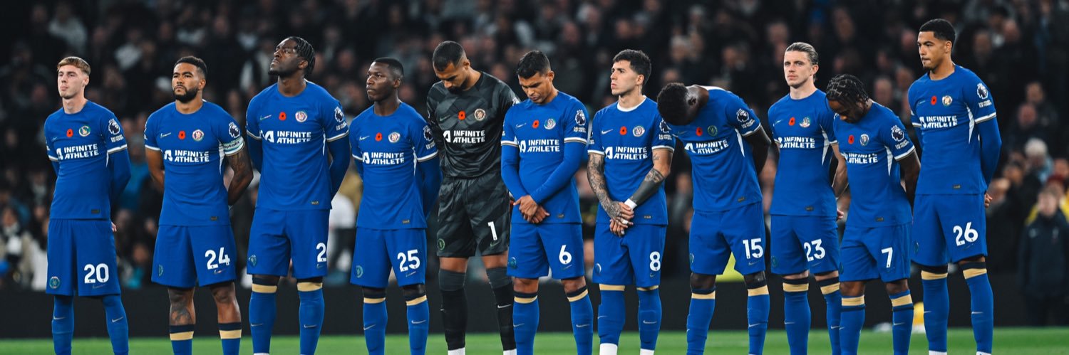 👑ÀÀRĘ👑 banner