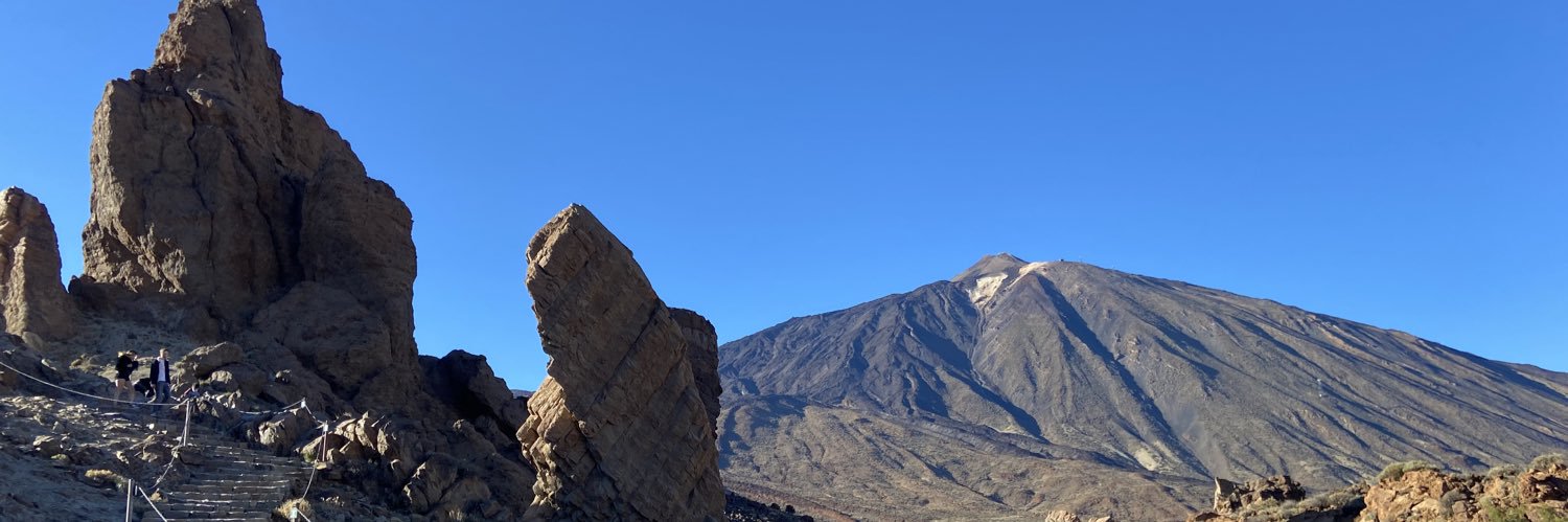 Javier Serrano banner