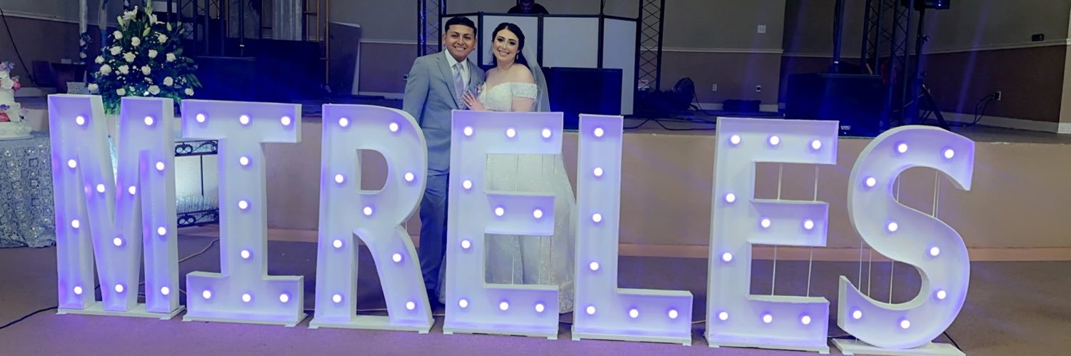Amanddaaa17's profile banner image