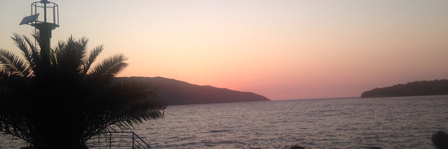 A_cosic's profile banner image
