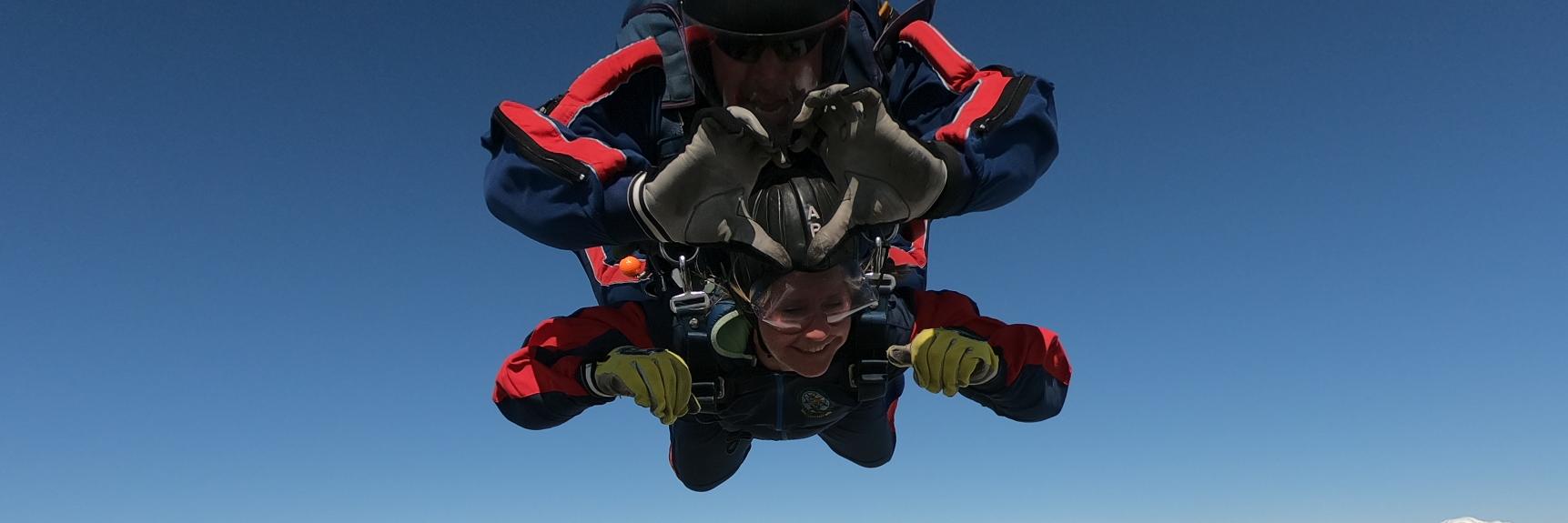 Jo Findlay 💙🌈 banner