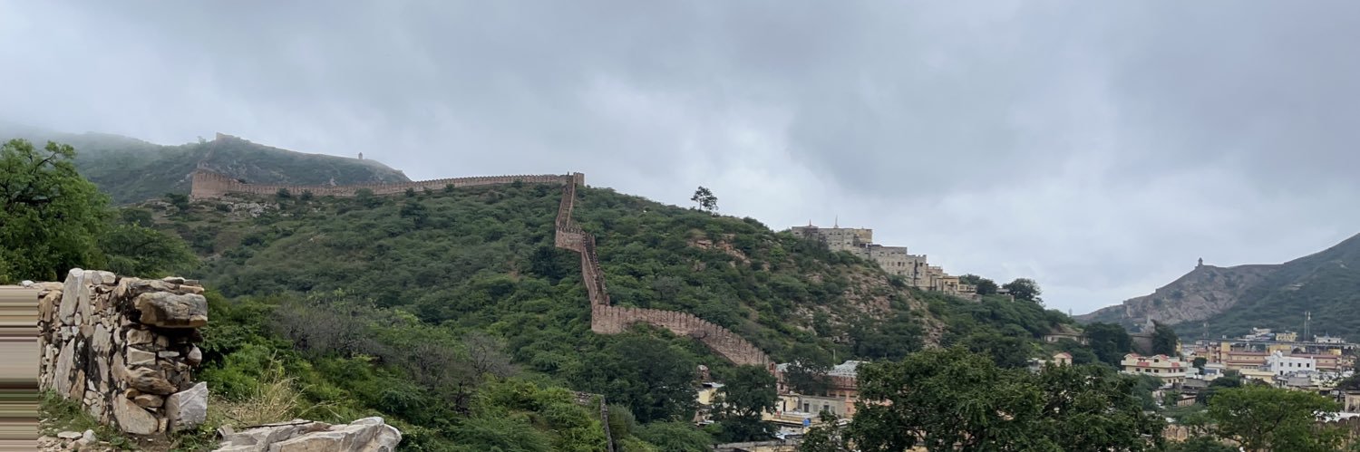 Dr Anita Hada banner