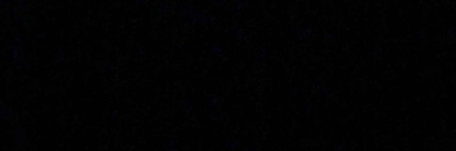 IG: _aicha_faye banner