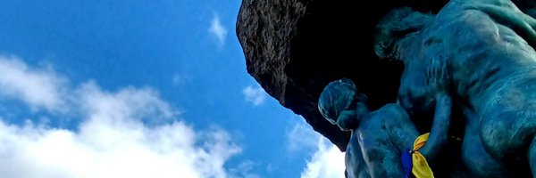 inashmdn Profile Banner