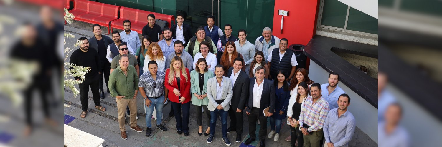 Juan Manuel Chávez banner