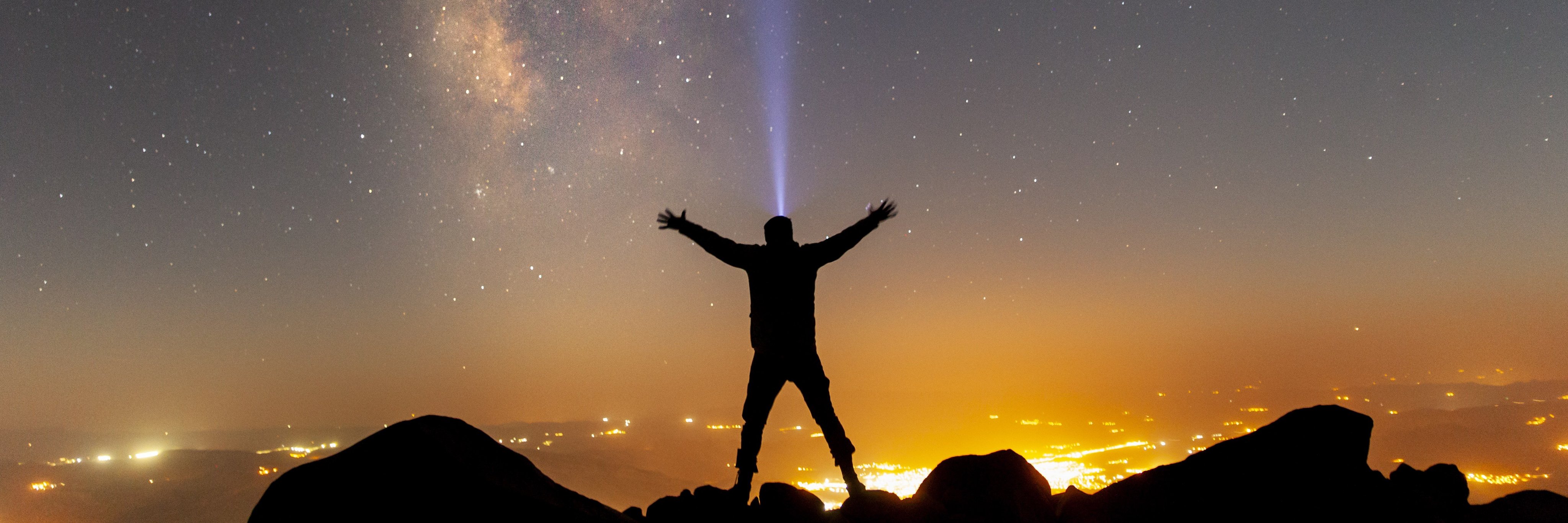 Armenian Geographic banner