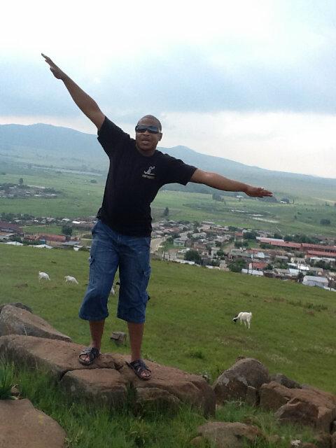 memthembu's profile banner image