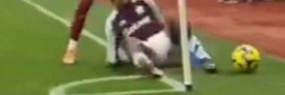 Griffin Park Grapevine (Brentford FC) banner