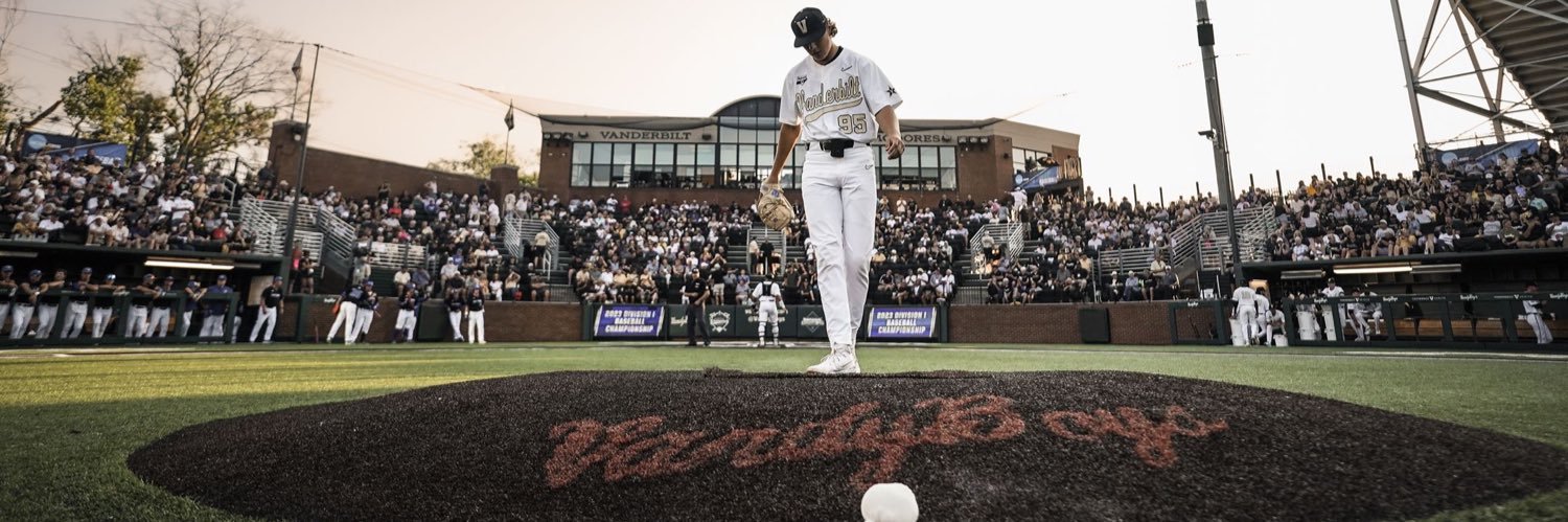 devinfutrell33's profile banner image