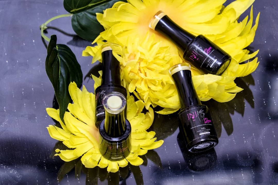 jnjglam's profile banner image