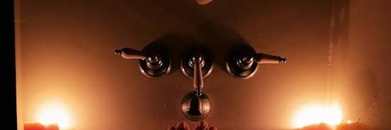 Alien Ape € Julian Howearth banner