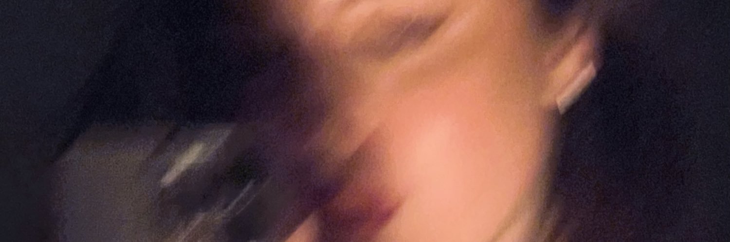 evadominguez__'s profile banner image