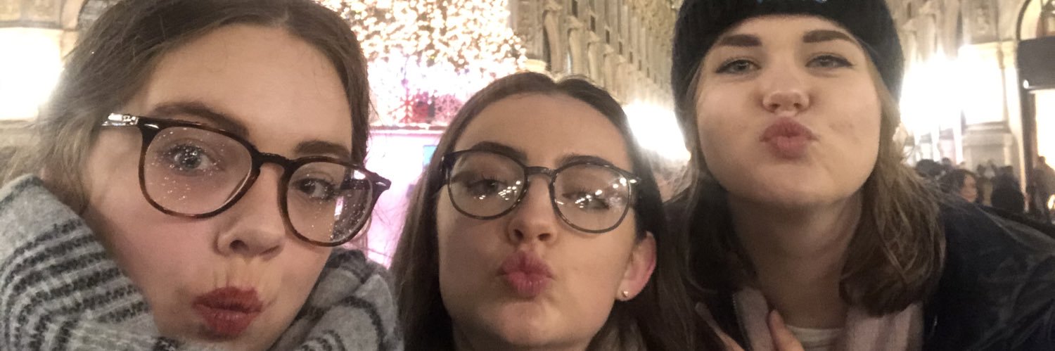 heatherrobb_'s profile banner image