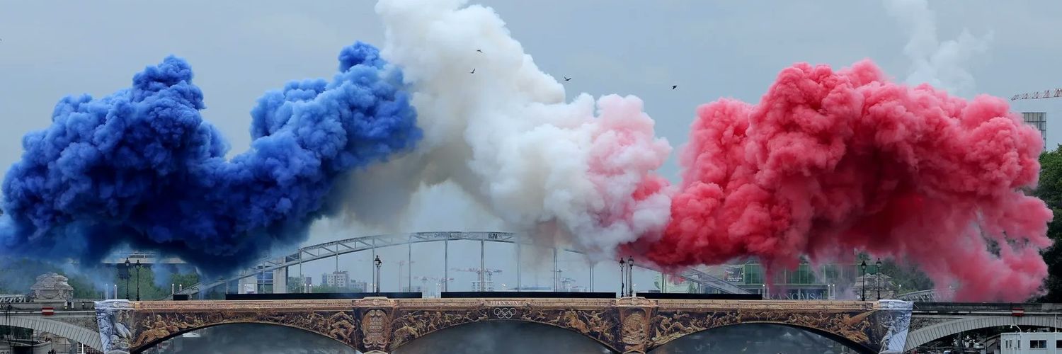 Florence 🇨🇵 🇺🇦☮️😻 banner