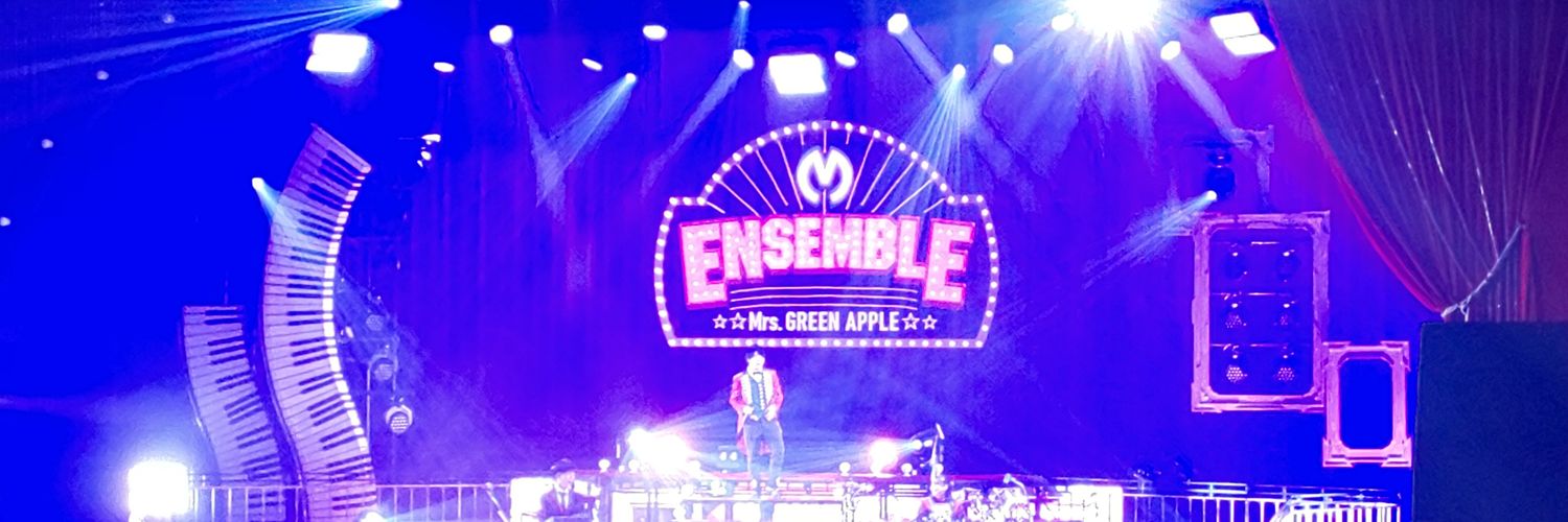 m_apple's profile banner image
