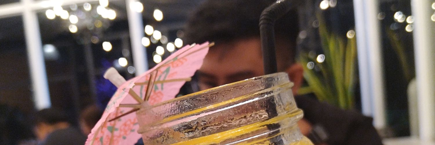 shishielaa's profile banner image