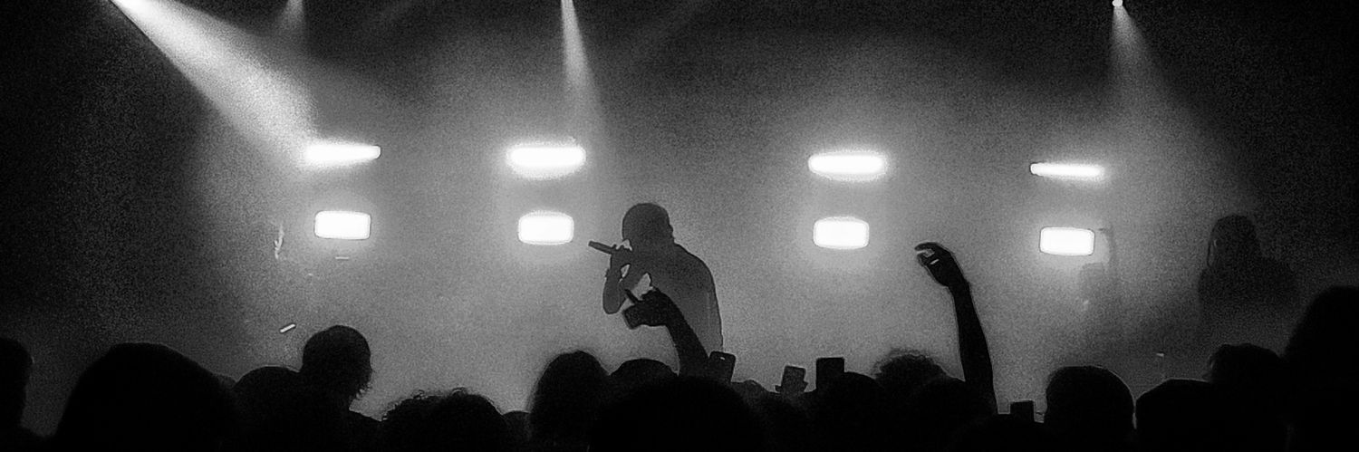 floingus banner