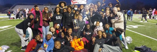 EllieBelli82 Profile Banner